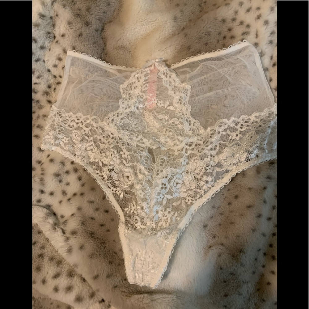 Victoria’s Secret white lace thong
